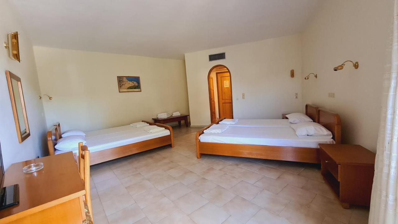 Artemis Hotel Prínosz Kültér fotó